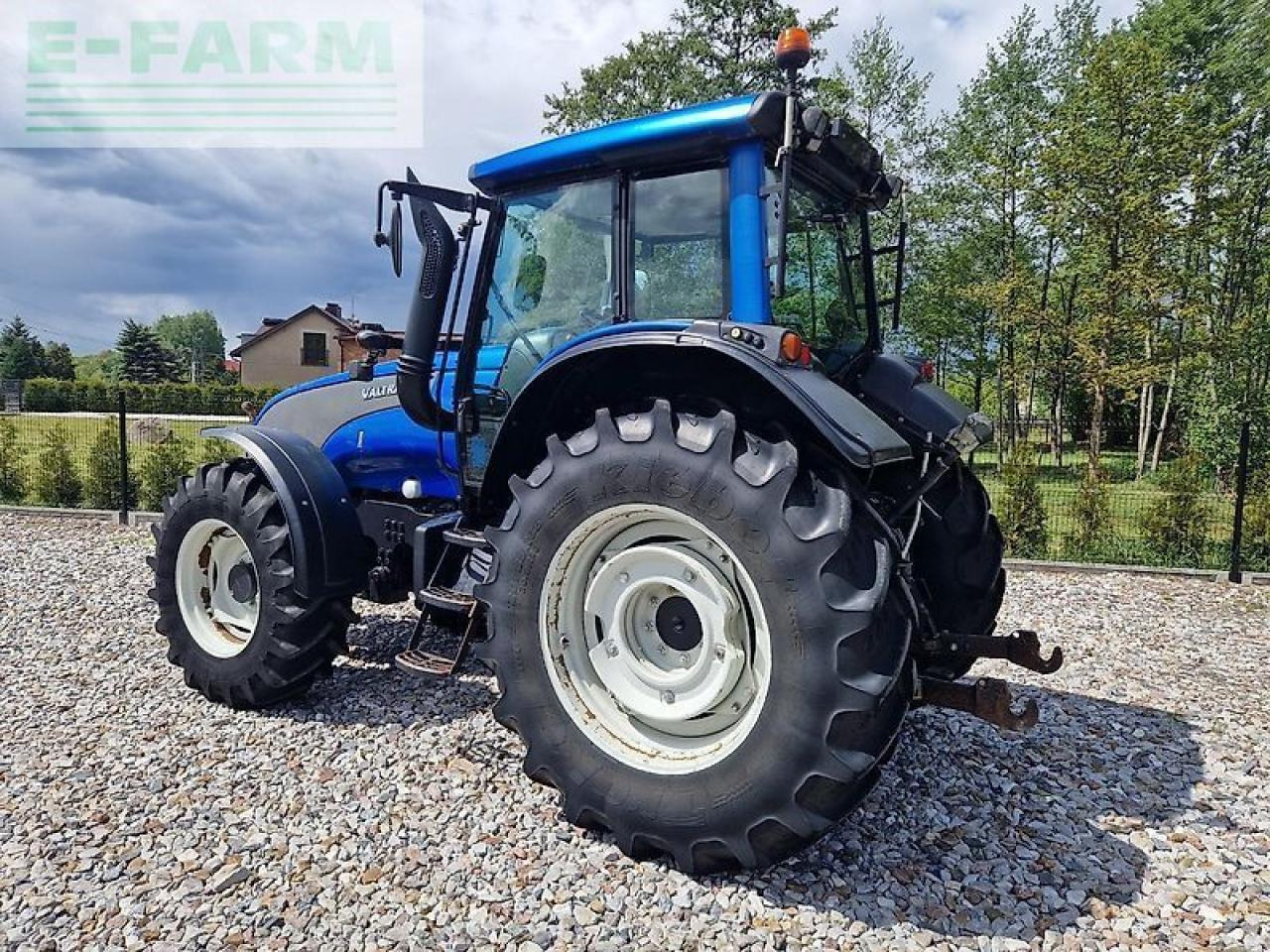 Valtra t131 hitech HiTech - Tractor: foto 4 Valtra t131 hitech HiTech - Tractor: foto 4