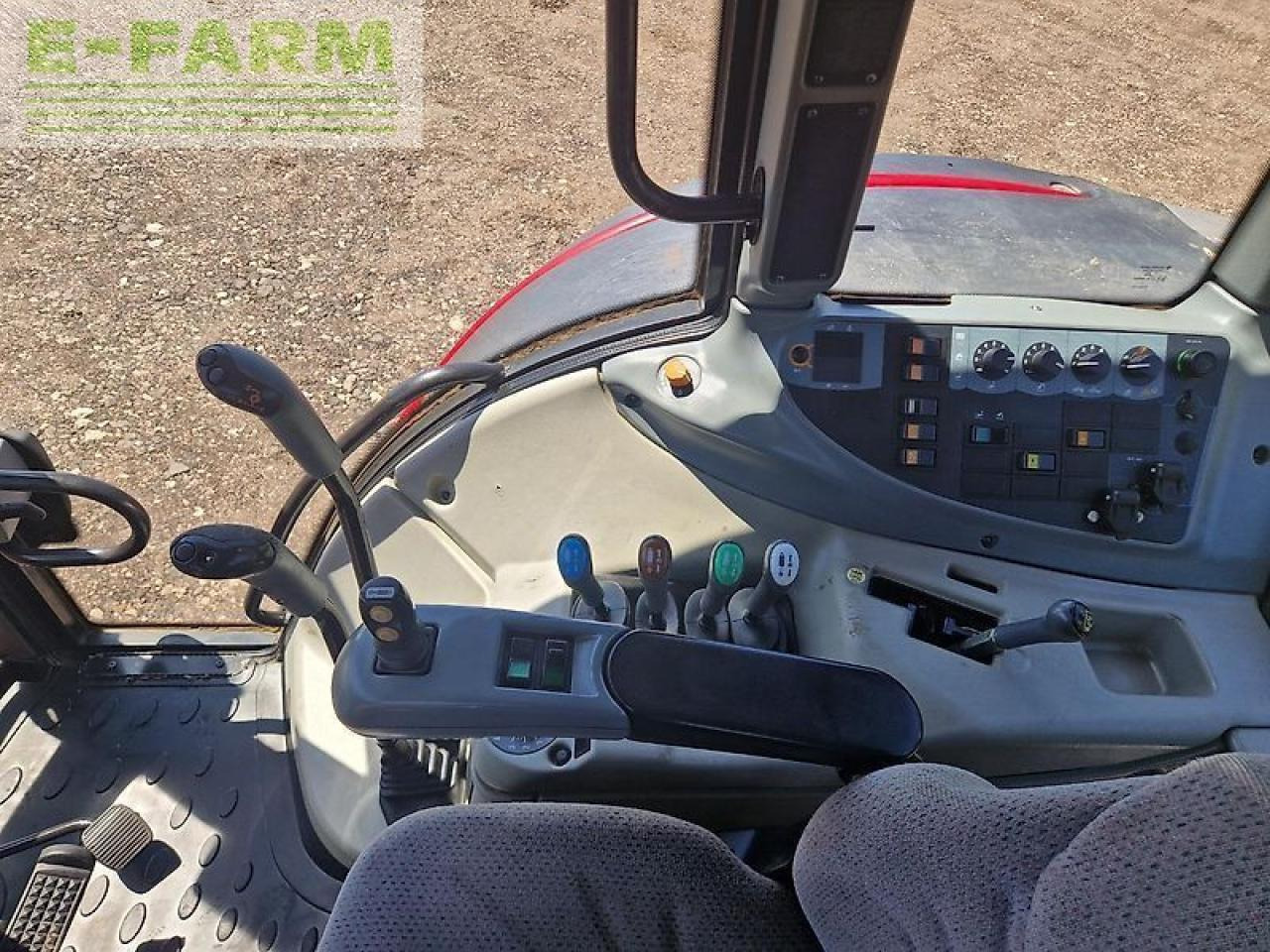 Tractor Valtra t151 hitech: foto 7