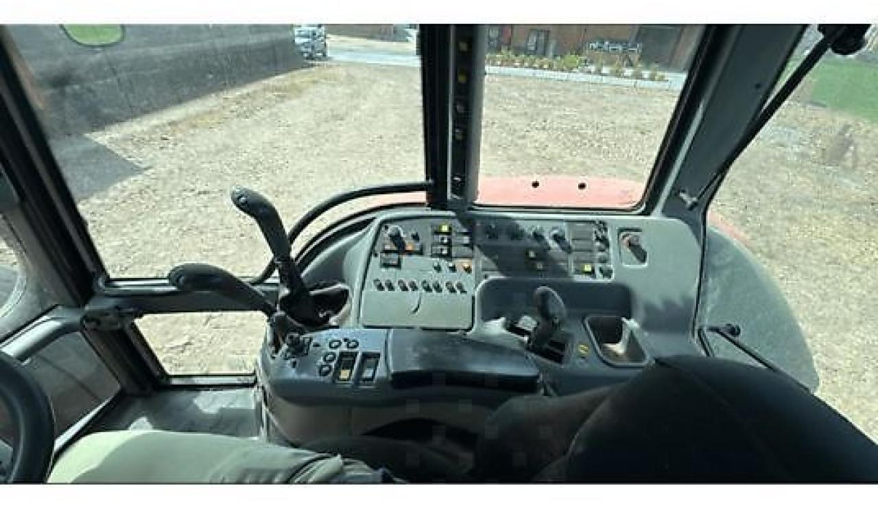 Tractor Valtra t160: foto 9