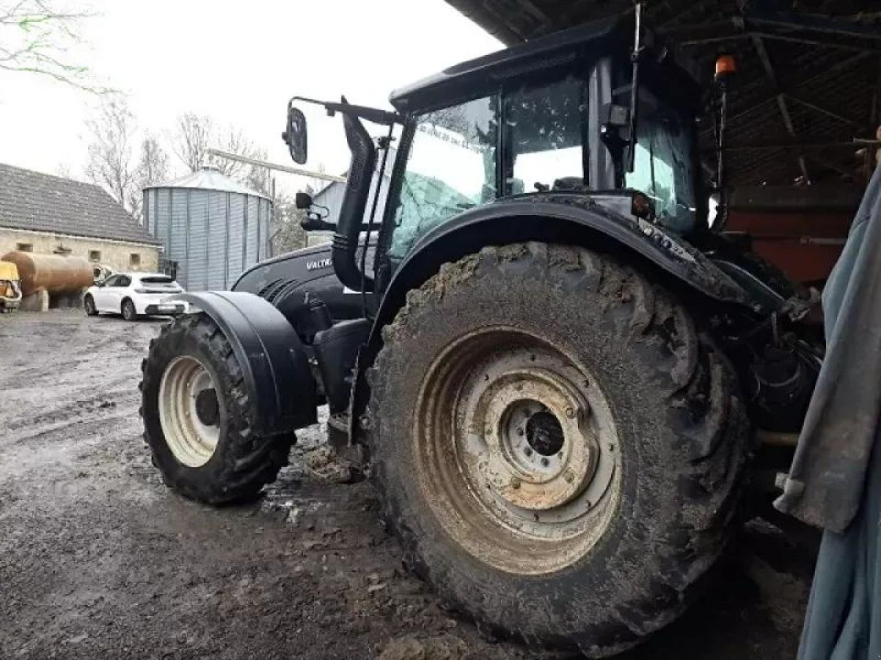 Valtra t172 - Tractor: foto 4 Valtra t172 - Tractor: foto 4
