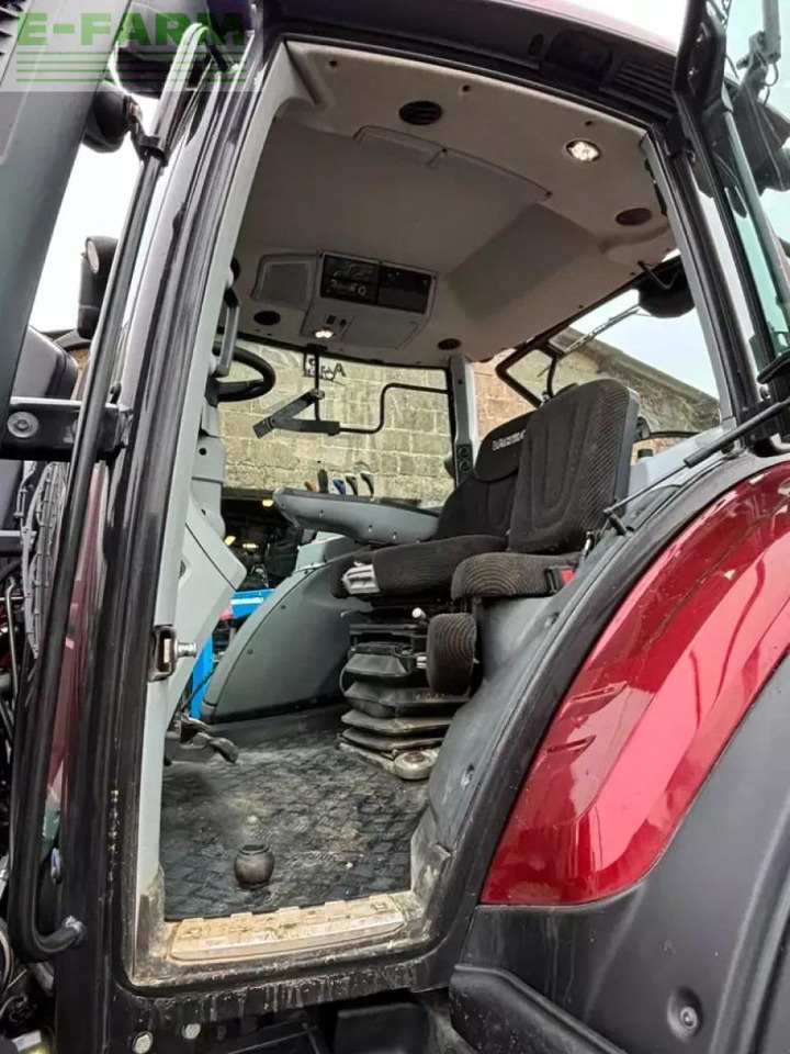 Valtra t174ea - Tractor: foto 4 Valtra t174ea - Tractor: foto 4