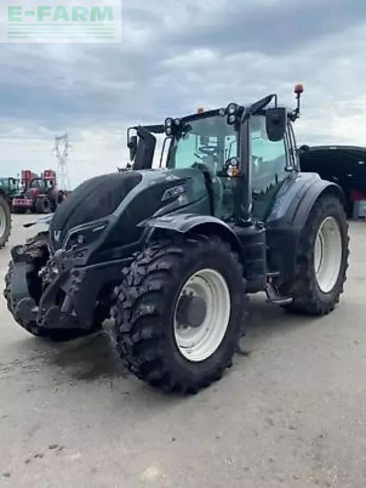 Valtra t234 versu Versu - Tractor: foto 1 Valtra t234 versu Versu - Tractor: foto 1