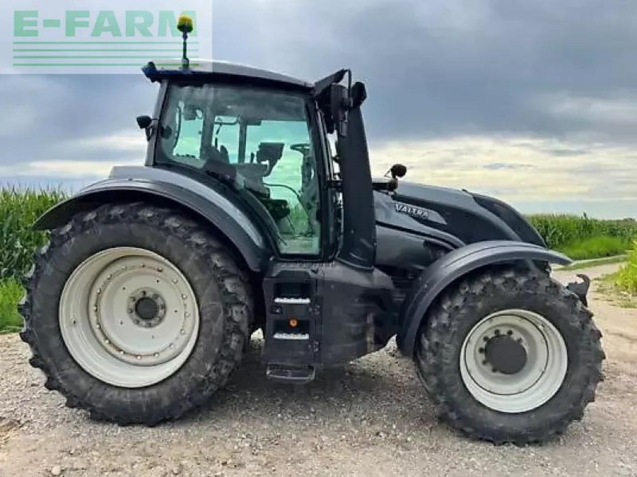 Valtra t234 versu Versu - Tractor: foto 4 Valtra t234 versu Versu - Tractor: foto 4