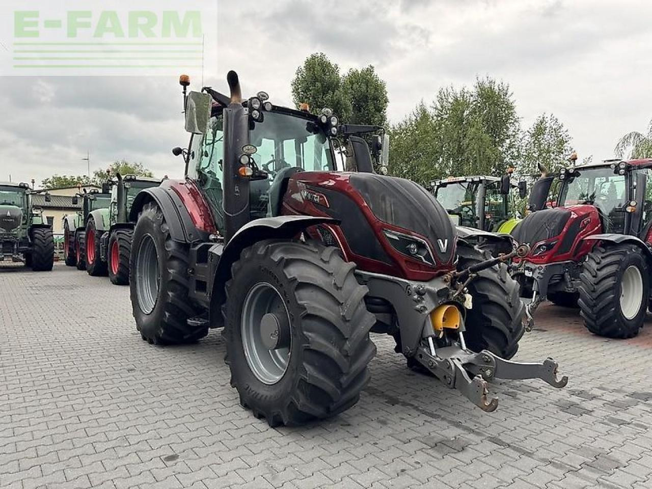 Valtra t234 versu smarttouch Versu - Tractor: foto 3 Valtra t234 versu smarttouch Versu - Tractor: foto 3