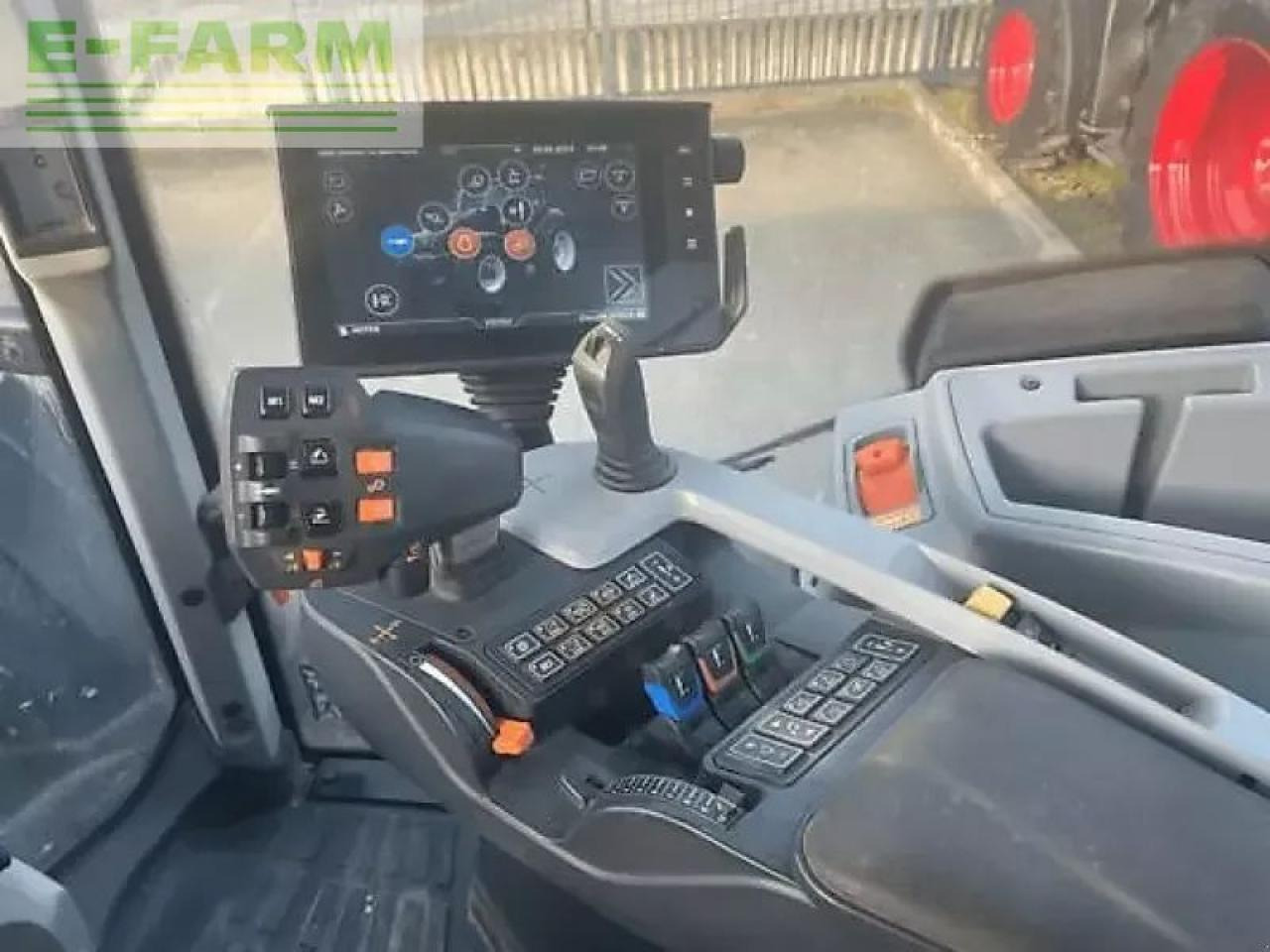 Valtra t254v - Tractor: foto 2 Valtra t254v - Tractor: foto 2