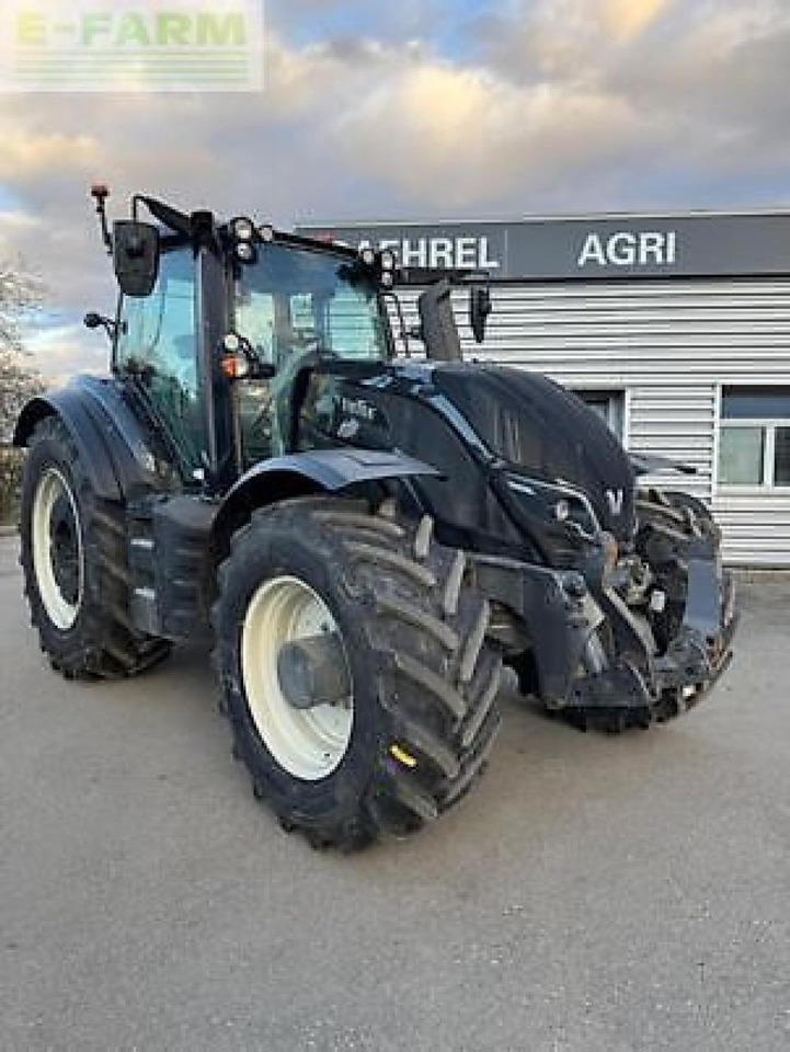 Valtra t254v - Tractor: foto 1 Valtra t254v - Tractor: foto 1