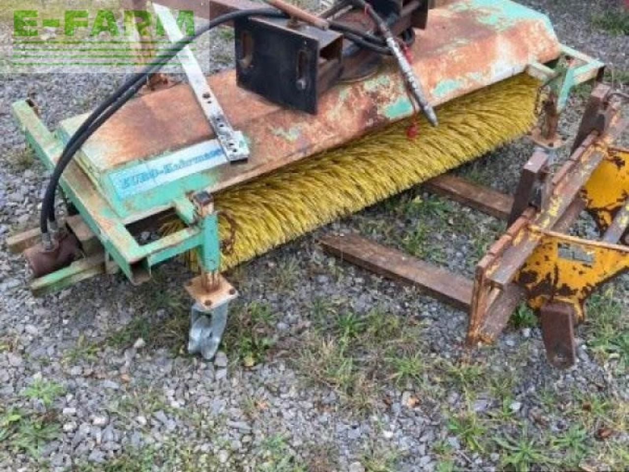 Weidemann gebr. 3070 cx 60 hoflader - Miniexcavadora: foto 5 Weidemann gebr. 3070 cx 60 hoflader - Miniexcavadora: foto 5