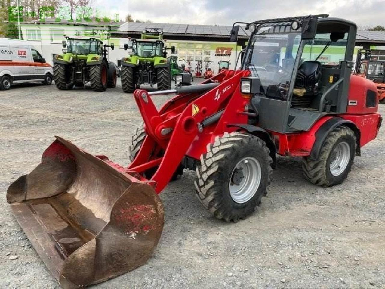 Weidemann gebr. 3070 cx 60 hoflader - Miniexcavadora: foto 2 Weidemann gebr. 3070 cx 60 hoflader - Miniexcavadora: foto 2