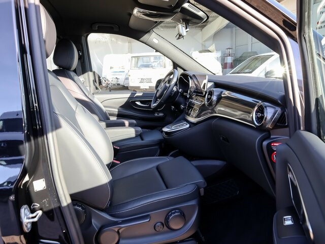 MERCEDES-BENZ EQV 300 Avantgarde Line,lang,7Sitze,2xKlima,LED... - Furgoneta de pasajeros, Furgoneta eléctrica: foto 5 MERCEDES-BENZ EQV 300 Avantgarde Line,lang,7Sitze,2xKlima,LED... - Furgoneta de pasajeros, Furgoneta eléctrica: foto 5