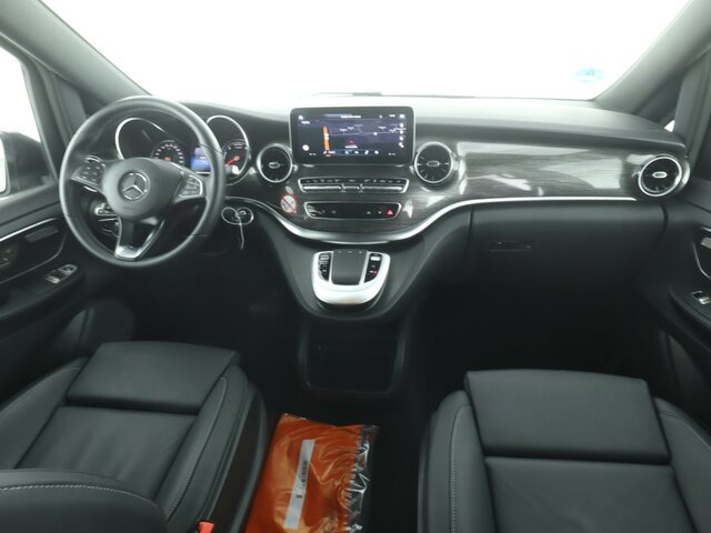 MERCEDES-BENZ EQV 300 Avantgarde Line,lang,7Sitze,2xKlima,LED... - Furgoneta de pasajeros, Furgoneta eléctrica: foto 2 MERCEDES-BENZ EQV 300 Avantgarde Line,lang,7Sitze,2xKlima,LED... - Furgoneta de pasajeros, Furgoneta eléctrica: foto 2