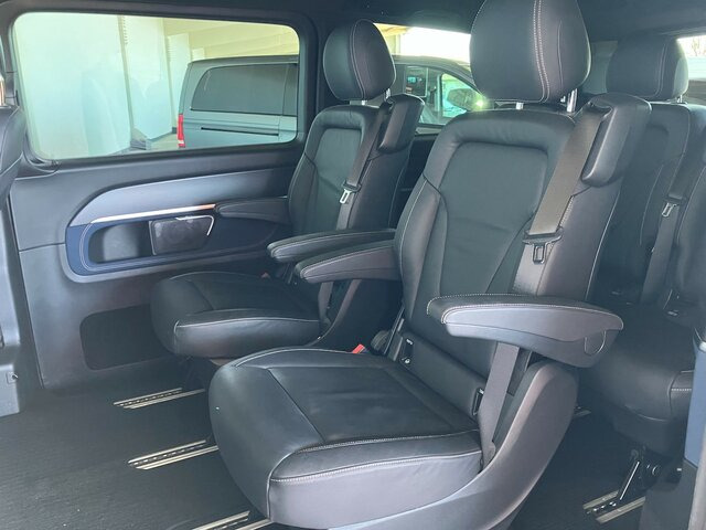 MERCEDES-BENZ EQV 300 Avantgarde Line,lang,7Sitze,Distronic - Minibús, Autobús eléctrico: foto 4 MERCEDES-BENZ EQV 300 Avantgarde Line,lang,7Sitze,Distronic - Minibús, Autobús eléctrico: foto 4