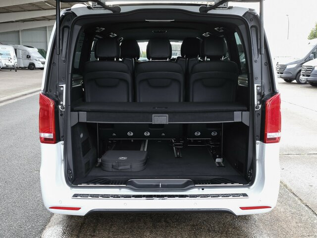 MERCEDES-BENZ EQV 300 Avantgarde,lang,7Sitze,2xSchiebetür,LED... - Furgoneta de pasajeros, Furgoneta eléctrica: foto 2 MERCEDES-BENZ EQV 300 Avantgarde,lang,7Sitze,2xSchiebetür,LED... - Furgoneta de pasajeros, Furgoneta eléctrica: foto 2