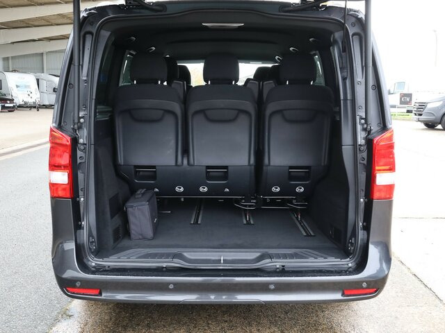 MERCEDES-BENZ EQV 300 ang,8Sitzer,2xSchiebetür,360°Kamera... - Furgoneta de pasajeros, Furgoneta eléctrica: foto 2 MERCEDES-BENZ EQV 300 ang,8Sitzer,2xSchiebetür,360°Kamera... - Furgoneta de pasajeros, Furgoneta eléctrica: foto 2