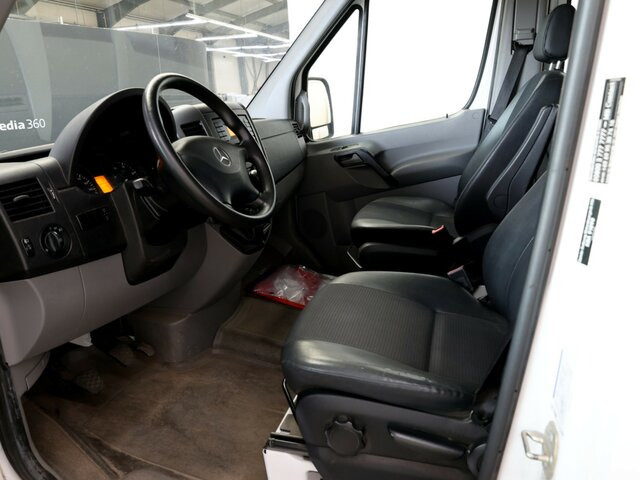 MERCEDES-BENZ Sprinter 316CDI DOKA,Allrad,AHK,TCO,Standhzg. - Furgoneta con lona, Furgoneta combi: foto 2 MERCEDES-BENZ Sprinter 316CDI DOKA,Allrad,AHK,TCO,Standhzg. - Furgoneta con lona, Furgoneta combi: foto 2