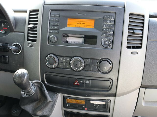 MERCEDES-BENZ Sprinter 316CDI DOKA,Allrad,AHK,TCO,Standhzg. - Furgoneta con lona, Furgoneta combi: foto 5 MERCEDES-BENZ Sprinter 316CDI DOKA,Allrad,AHK,TCO,Standhzg. - Furgoneta con lona, Furgoneta combi: foto 5