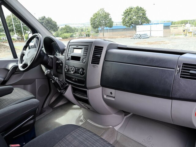 MERCEDES-BENZ Sprinter 316CDI DOKA,Allrad,Klima - Furgoneta caja abierta, Furgoneta combi: foto 3 MERCEDES-BENZ Sprinter 316CDI DOKA,Allrad,Klima - Furgoneta caja abierta, Furgoneta combi: foto 3