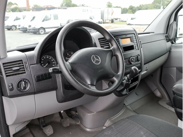MERCEDES-BENZ Sprinter 316CDI DOKA,Allrad,Klima - Furgoneta con lona, Furgoneta combi: foto 4 MERCEDES-BENZ Sprinter 316CDI DOKA,Allrad,Klima - Furgoneta con lona, Furgoneta combi: foto 4