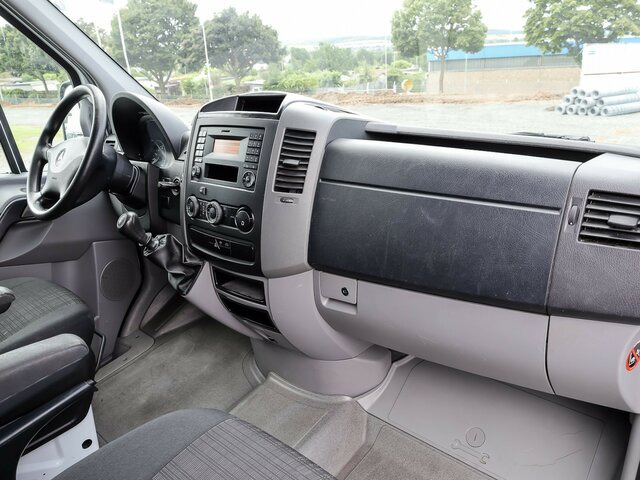 MERCEDES-BENZ Sprinter 316CDI DOKA,Allrad,Klima - Furgoneta con lona, Furgoneta combi: foto 3 MERCEDES-BENZ Sprinter 316CDI DOKA,Allrad,Klima - Furgoneta con lona, Furgoneta combi: foto 3