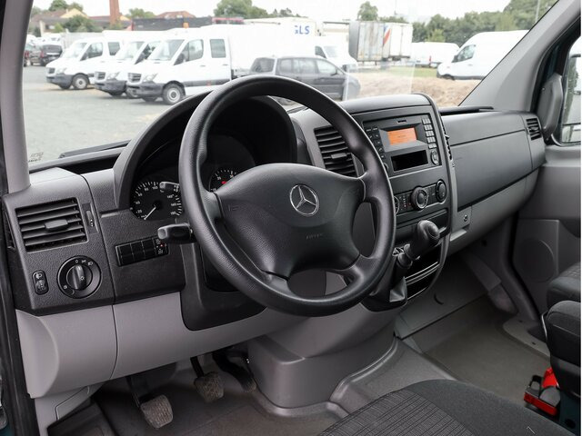 MERCEDES-BENZ Sprinter 316CDI DOKA,Allrad,Klima,Standheizung - Furgoneta caja abierta, Furgoneta combi: foto 4 MERCEDES-BENZ Sprinter 316CDI DOKA,Allrad,Klima,Standheizung - Furgoneta caja abierta, Furgoneta combi: foto 4