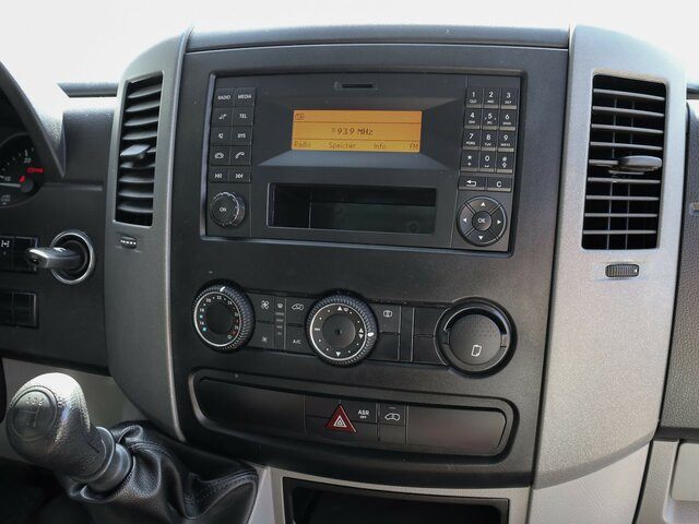 MERCEDES-BENZ Sprinter 316CDI Pritsche,Allrad,Klima... - Furgoneta caja abierta: foto 3 MERCEDES-BENZ Sprinter 316CDI Pritsche,Allrad,Klima... - Furgoneta caja abierta: foto 3