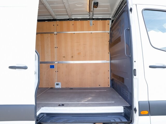 MERCEDES-BENZ Sprinter 317 Maxi,MBUX,Kamera,Tempomat - Furgón: foto 2 MERCEDES-BENZ Sprinter 317 Maxi,MBUX,Kamera,Tempomat - Furgón: foto 2