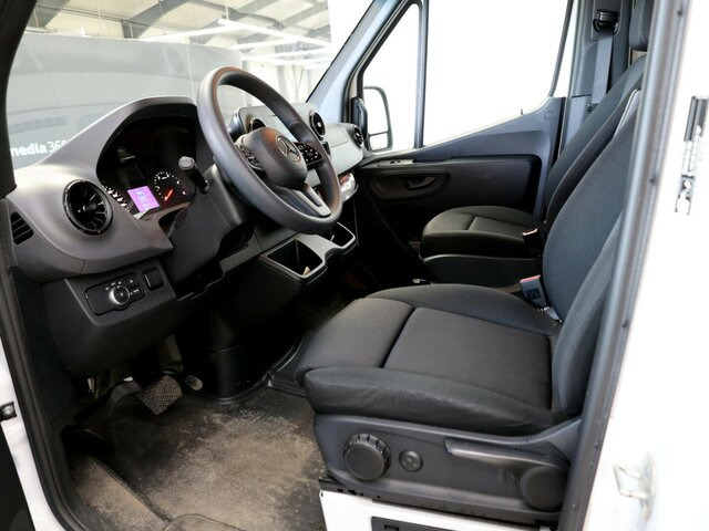 MERCEDES-BENZ Sprinter 319CDI DOKA,Allrad,Automatik,LED - Furgoneta caja abierta, Furgoneta combi: foto 2 MERCEDES-BENZ Sprinter 319CDI DOKA,Allrad,Automatik,LED - Furgoneta caja abierta, Furgoneta combi: foto 2
