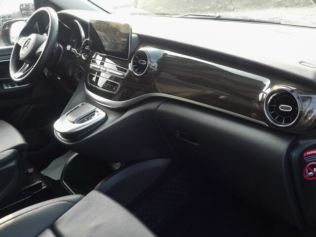 MERCEDES-BENZ V 300 Avantgarde Extralang,2xSchiebetür elektr.... - Furgoneta de pasajeros: foto 2 MERCEDES-BENZ V 300 Avantgarde Extralang,2xSchiebetür elektr.... - Furgoneta de pasajeros: foto 2