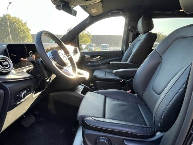 MERCEDES-BENZ V 300 Avantgarde Extralang,2xSchiebetür elektr. - Furgoneta de pasajeros: foto 3 MERCEDES-BENZ V 300 Avantgarde Extralang,2xSchiebetür elektr. - Furgoneta de pasajeros: foto 3