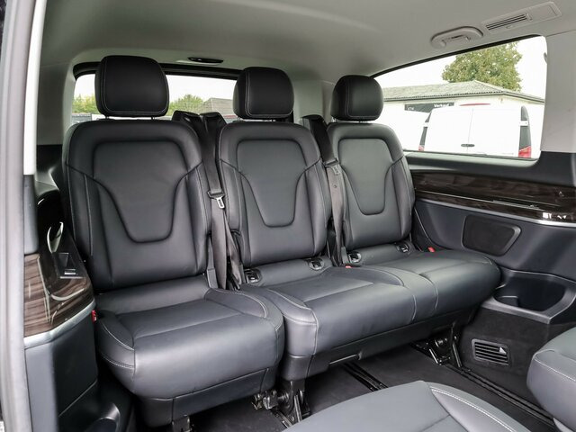 MERCEDES-BENZ V 300 Avantgarde Extralang,2xSchiebetür elektr. - Minibús, Furgoneta de pasajeros: foto 4 MERCEDES-BENZ V 300 Avantgarde Extralang,2xSchiebetür elektr. - Minibús, Furgoneta de pasajeros: foto 4