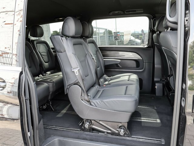 MERCEDES-BENZ V 300 Avantgarde Extralang,Allrad,2Schiebetüren - Minibús, Furgoneta de pasajeros: foto 5 MERCEDES-BENZ V 300 Avantgarde Extralang,Allrad,2Schiebetüren - Minibús, Furgoneta de pasajeros: foto 5