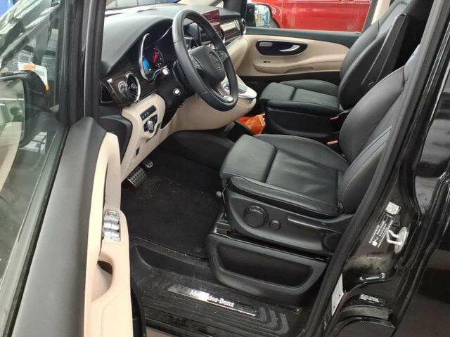Cámper MERCEDES-BENZ V 300 Marco Polo,Allrad,EasyUp,Leder,AHK 2,5To: foto 19