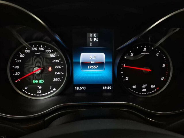 MERCEDES-BENZ V 300 Marco Polo,Allrad,EasyUp,Leder,AHK 2,5To - Minibús, Furgoneta de pasajeros: foto 3 MERCEDES-BENZ V 300 Marco Polo,Allrad,EasyUp,Leder,AHK 2,5To - Minibús, Furgoneta de pasajeros: foto 3