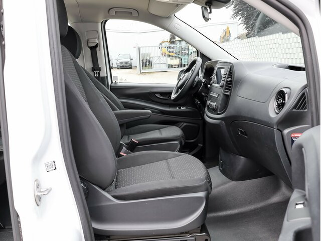 MERCEDES-BENZ Vito 114 TourerPro,Extralang,8Sitzer,Automatik - Minibús, Furgoneta de pasajeros: foto 3 MERCEDES-BENZ Vito 114 TourerPro,Extralang,8Sitzer,Automatik - Minibús, Furgoneta de pasajeros: foto 3