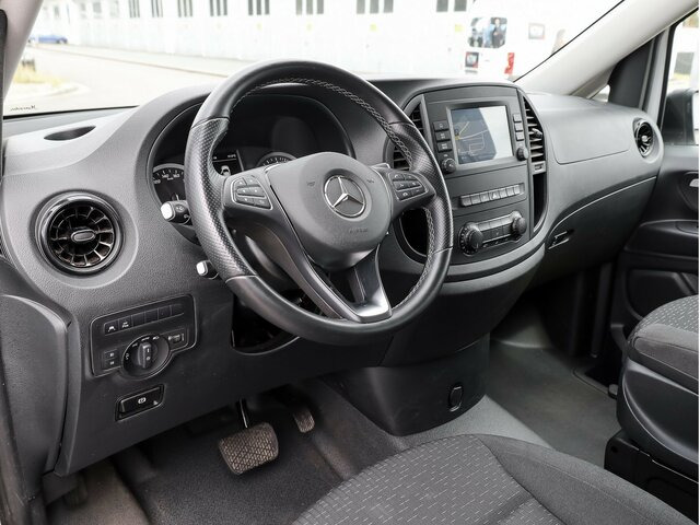 MERCEDES-BENZ Vito 114 TourerPro,Extralang,8Sitzer,Automatik - Furgoneta de pasajeros: foto 5 MERCEDES-BENZ Vito 114 TourerPro,Extralang,8Sitzer,Automatik - Furgoneta de pasajeros: foto 5