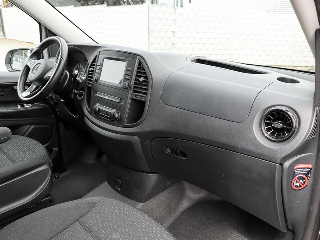 MERCEDES-BENZ Vito 114 TourerPro,Extralang,8Sitzer,Automatik - Furgoneta de pasajeros: foto 4 MERCEDES-BENZ Vito 114 TourerPro,Extralang,8Sitzer,Automatik - Furgoneta de pasajeros: foto 4