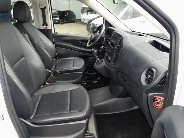 MERCEDES-BENZ Vito 114 TourerPro,Extralang,AMF Rollstuhlrampe - Furgoneta de pasajeros: foto 4 MERCEDES-BENZ Vito 114 TourerPro,Extralang,AMF Rollstuhlrampe - Furgoneta de pasajeros: foto 4