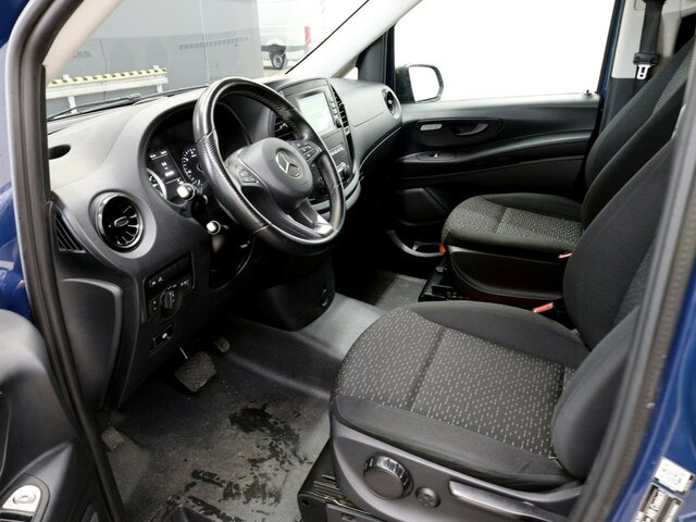 MERCEDES-BENZ Vito 114 TourerPro,lang,Automatik,8Sitze,Kamera... - Minibús, Furgoneta de pasajeros: foto 2 MERCEDES-BENZ Vito 114 TourerPro,lang,Automatik,8Sitze,Kamera... - Minibús, Furgoneta de pasajeros: foto 2