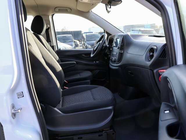 MERCEDES-BENZ Vito 114 TourerPro,lang,Automatik,8Sitze,Kamera... - Minibús, Furgoneta de pasajeros: foto 3 MERCEDES-BENZ Vito 114 TourerPro,lang,Automatik,8Sitze,Kamera... - Minibús, Furgoneta de pasajeros: foto 3