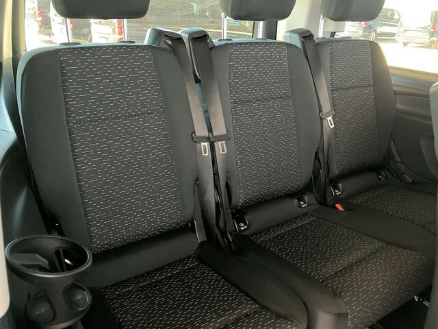 MERCEDES-BENZ Vito 114CDI lang,TourerEDITION,2xTür,Automatik - Minibús, Furgoneta de pasajeros: foto 2 MERCEDES-BENZ Vito 114CDI lang,TourerEDITION,2xTür,Automatik - Minibús, Furgoneta de pasajeros: foto 2