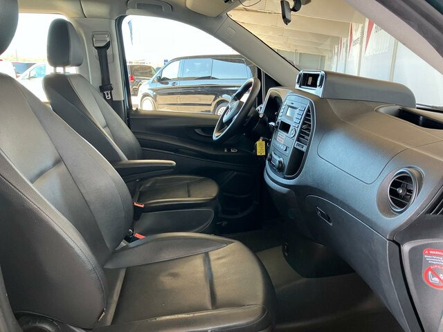 MERCEDES-BENZ Vito 116 TourerPro,lang,Allrad,8Sitzer,Automatik - Minibús, Furgoneta de pasajeros: foto 4 MERCEDES-BENZ Vito 116 TourerPro,lang,Allrad,8Sitzer,Automatik - Minibús, Furgoneta de pasajeros: foto 4