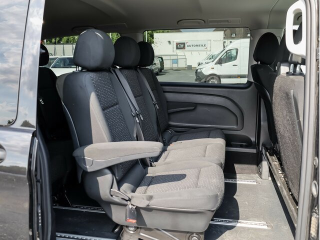 MERCEDES-BENZ Vito 116CDI lang,TourerPro,2Klima,9Sitze,Kamera - Minibús, Furgoneta de pasajeros: foto 2 MERCEDES-BENZ Vito 116CDI lang,TourerPro,2Klima,9Sitze,Kamera - Minibús, Furgoneta de pasajeros: foto 2
