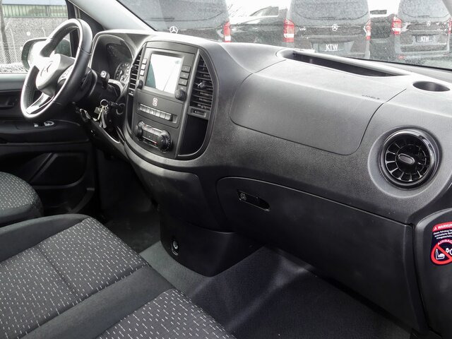 MERCEDES-BENZ Vito 116TourerPro ,Extralang,2xKlima,Kamera,AHK - Minibús, Furgoneta de pasajeros: foto 4 MERCEDES-BENZ Vito 116TourerPro ,Extralang,2xKlima,Kamera,AHK - Minibús, Furgoneta de pasajeros: foto 4