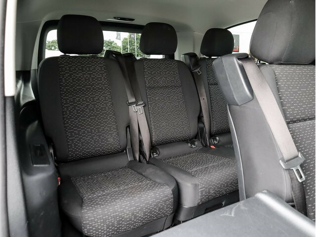 MERCEDES-BENZ Vito 116TourerPro ,Extralang,2xKlima,Kamera,AHK - Minibús, Furgoneta de pasajeros: foto 4 MERCEDES-BENZ Vito 116TourerPro ,Extralang,2xKlima,Kamera,AHK - Minibús, Furgoneta de pasajeros: foto 4