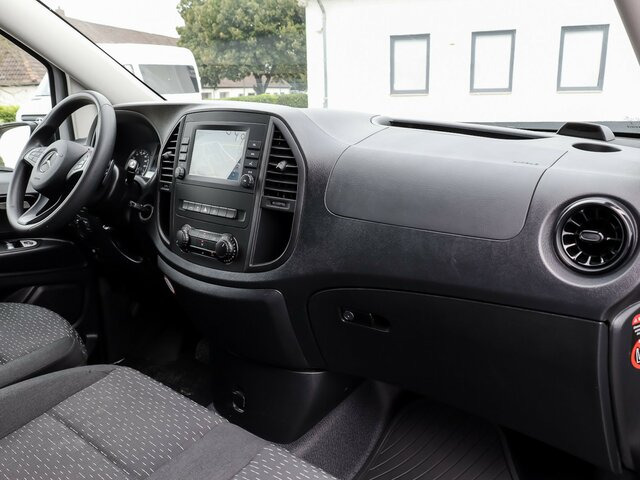 MERCEDES-BENZ Vito116CDI KA Extralang,Automatik,Klima,Kamera - Furgoneta pequeña: foto 4 MERCEDES-BENZ Vito116CDI KA Extralang,Automatik,Klima,Kamera - Furgoneta pequeña: foto 4