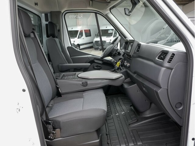 NISSAN Interstar S-CAB,3Seiten Kipper L2H1,N-CONNECTA - Furgoneta basculante: foto 3 NISSAN Interstar S-CAB,3Seiten Kipper L2H1,N-CONNECTA - Furgoneta basculante: foto 3