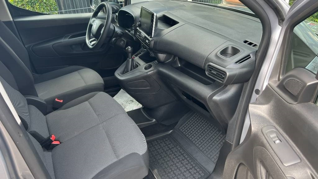 Furgoneta caja cerrada Citroën Berlingo 1.5 Blue HDI, Kasten, 8 Reifen, Klima: foto 14