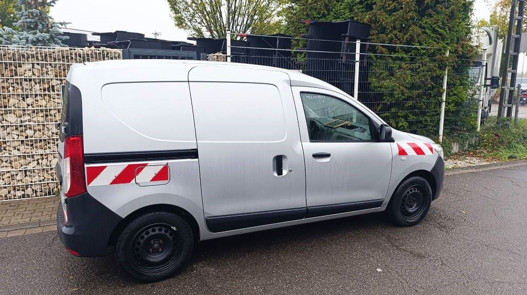 Dacia Dokker Transporter, Kastenwagen mit Schubladen  - Furgoneta pequeña: foto 5 Dacia Dokker Transporter, Kastenwagen mit Schubladen  - Furgoneta pequeña: foto 5