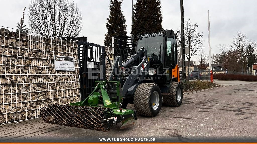 Leasing para GiANT Radlader V452T, Bodenfräse, Mähwerk, Frontschaufel  GiANT Radlader V452T, Bodenfräse, Mähwerk, Frontschaufel: foto 7