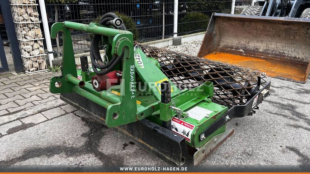 Leasing para GiANT Radlader V452T, Bodenfräse, Mähwerk, Frontschaufel  GiANT Radlader V452T, Bodenfräse, Mähwerk, Frontschaufel: foto 16