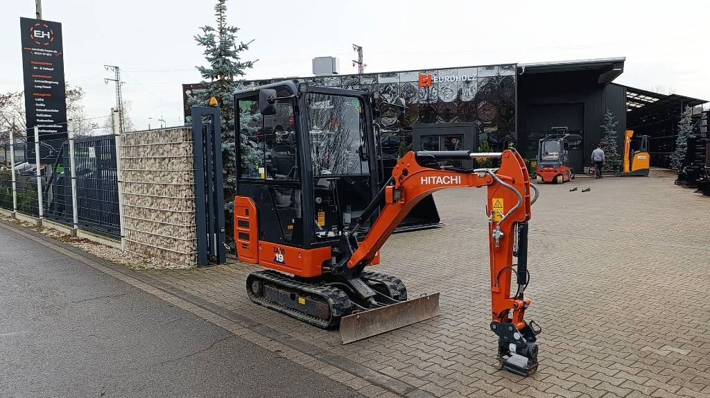 Hitachi ZX 19-6CR nur 683 Bh, Powertilt mit SW MS01 - Miniexcavadora: foto 2 Hitachi ZX 19-6CR nur 683 Bh, Powertilt mit SW MS01 - Miniexcavadora: foto 2